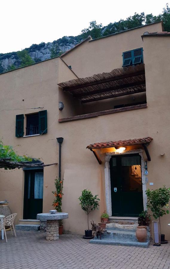 Agriturismo Alveare Finale Ligure Ngoại thất bức ảnh